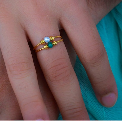 21K gold and green ball ring